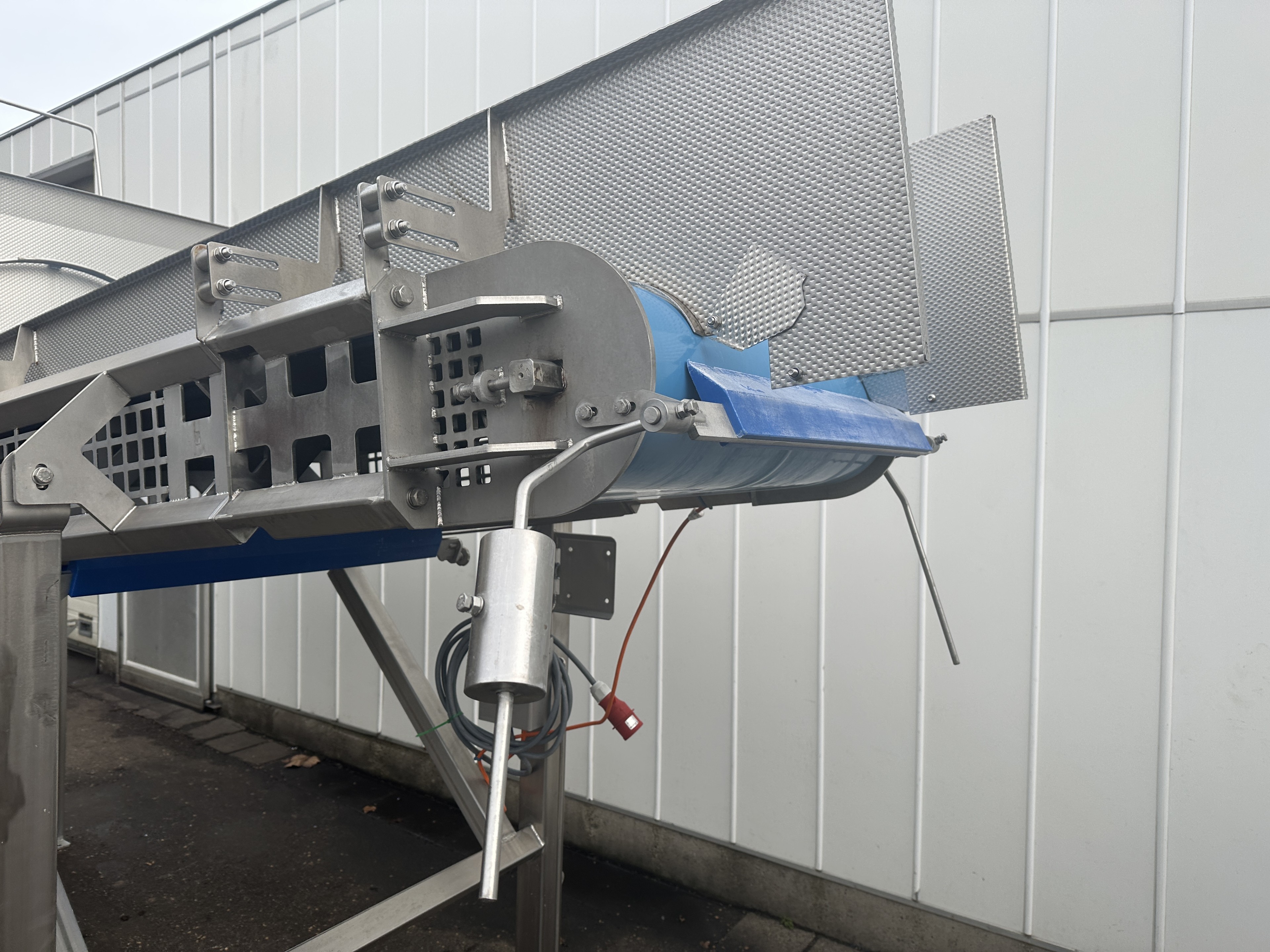 Innotec Systems Дозирующий бункер .