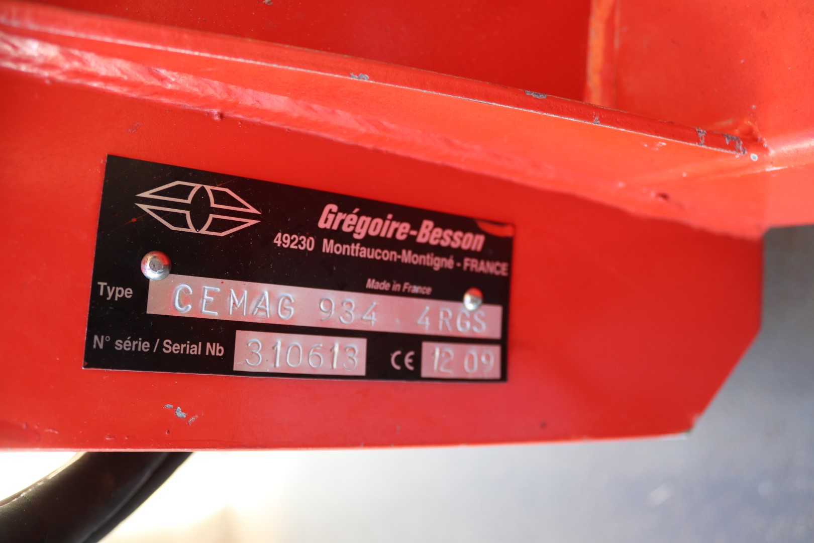 Gregoire Besson CEMAG 934-4RGS �����a ��� ������� ����-����� 4 ����