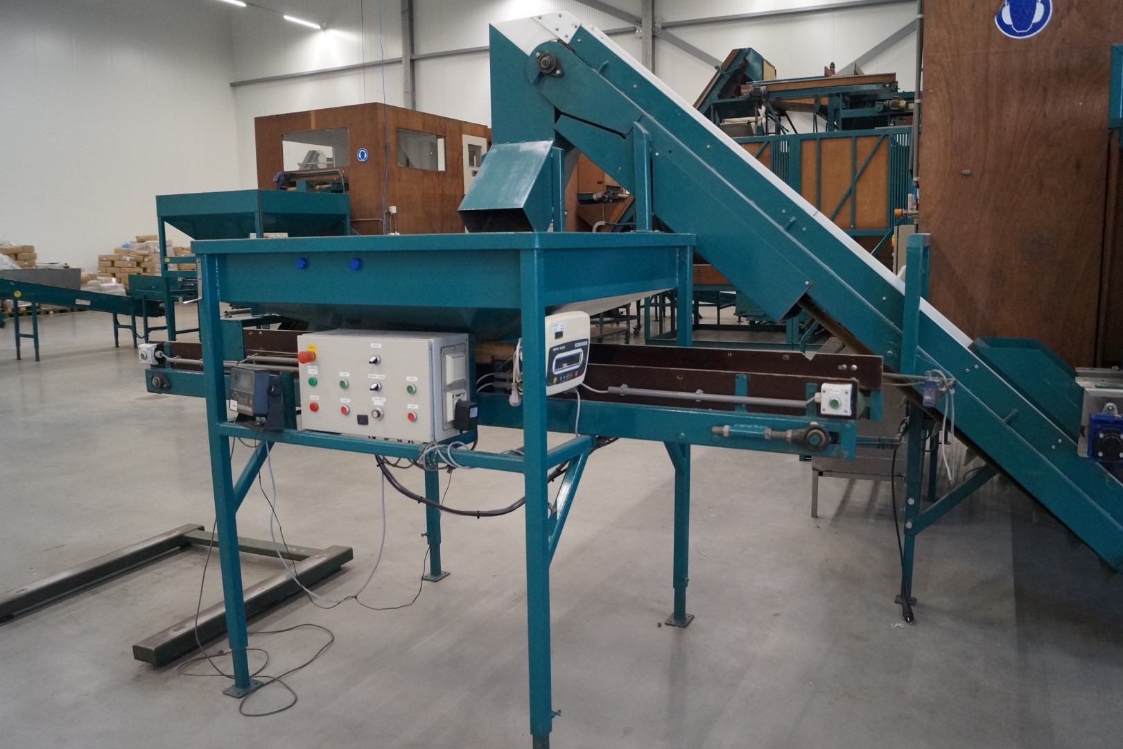 Бункерная сортировочная линия Demco для картофеля, брюссельской капусты или лука