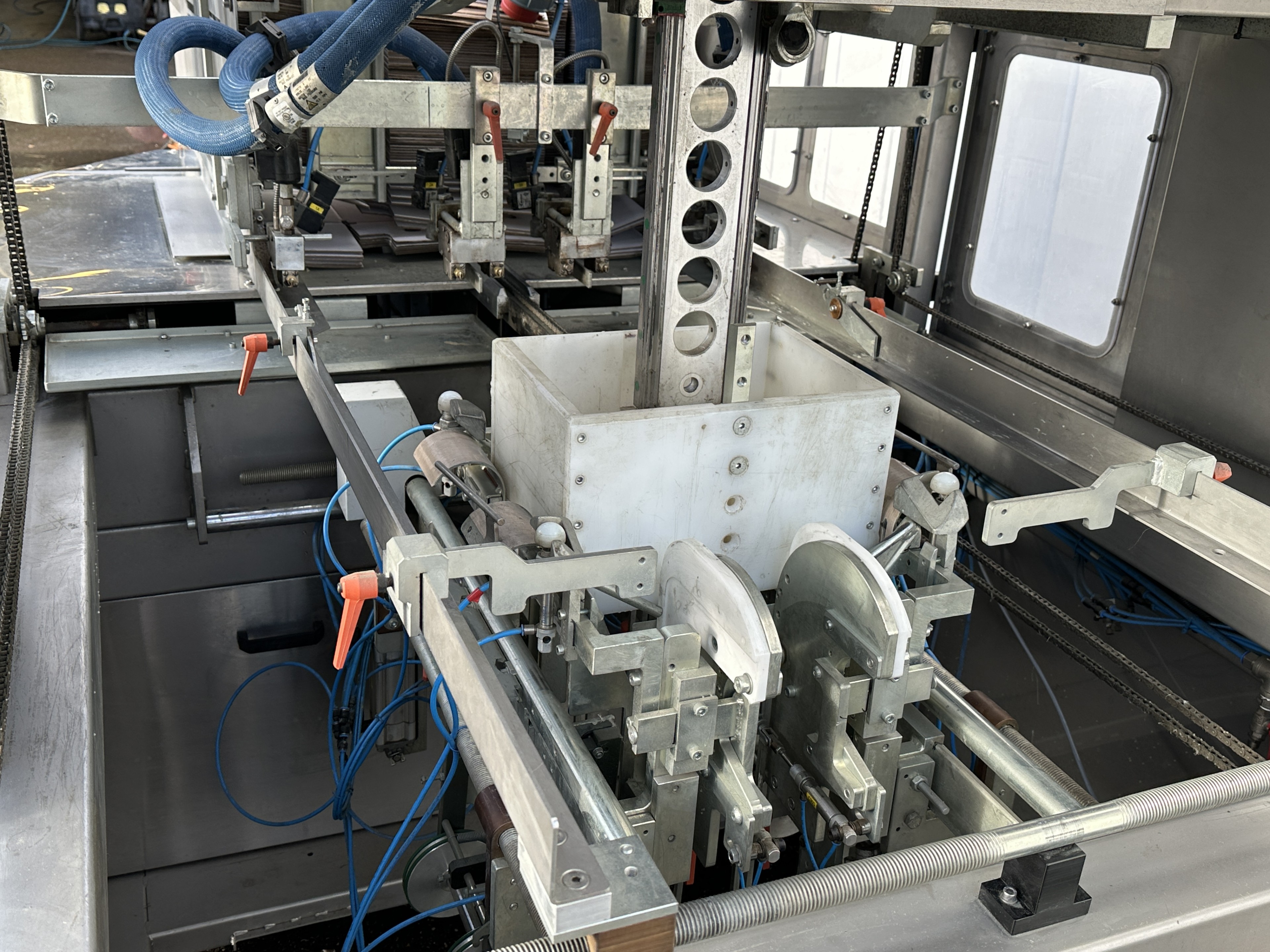Boix Q-1500 M����� ��� �������� ��������� ������� � ������