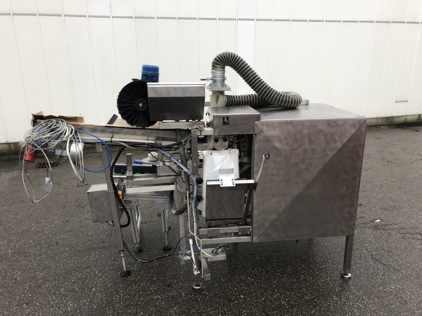 ������ ��� �������� � ������ Newtec PEB AE40