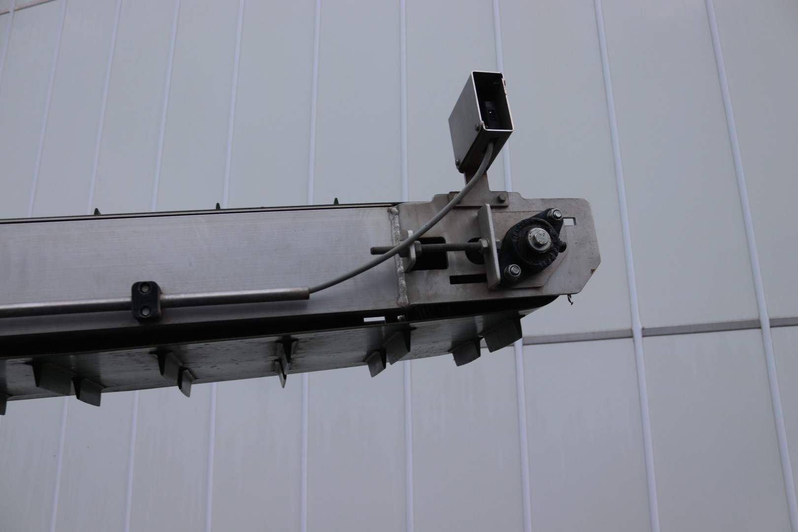 Van den Beucken aluminium harvesting conveyor
