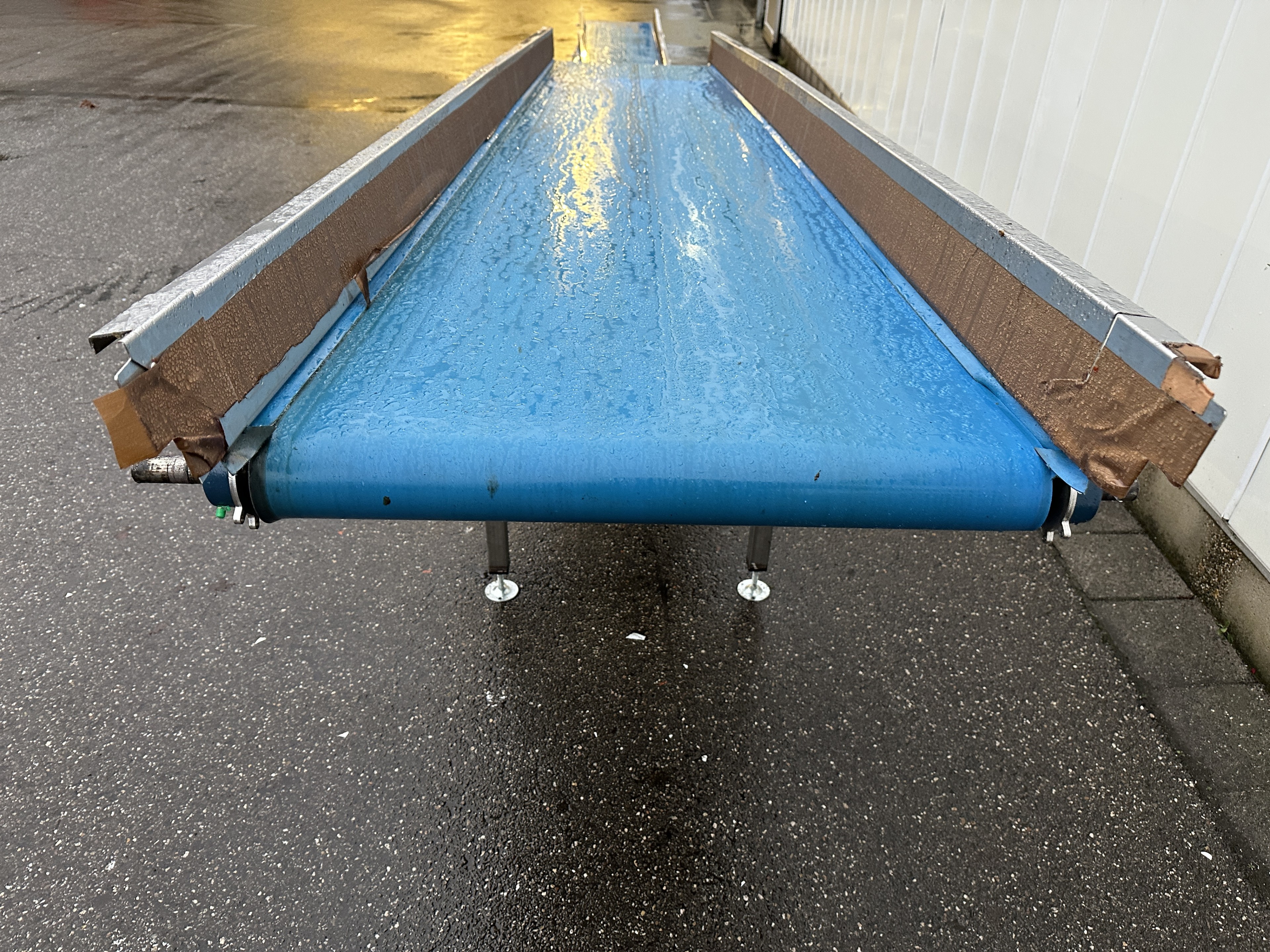�������� 370 � 70 ��