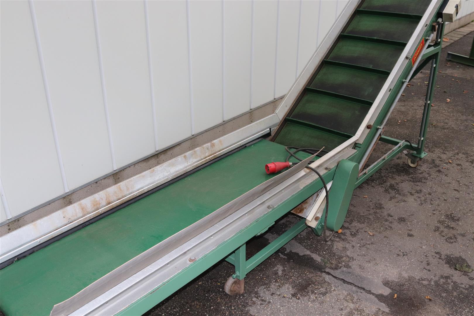 Элеватор Schouten 230 x 50 см + плоский конвейер 160 см