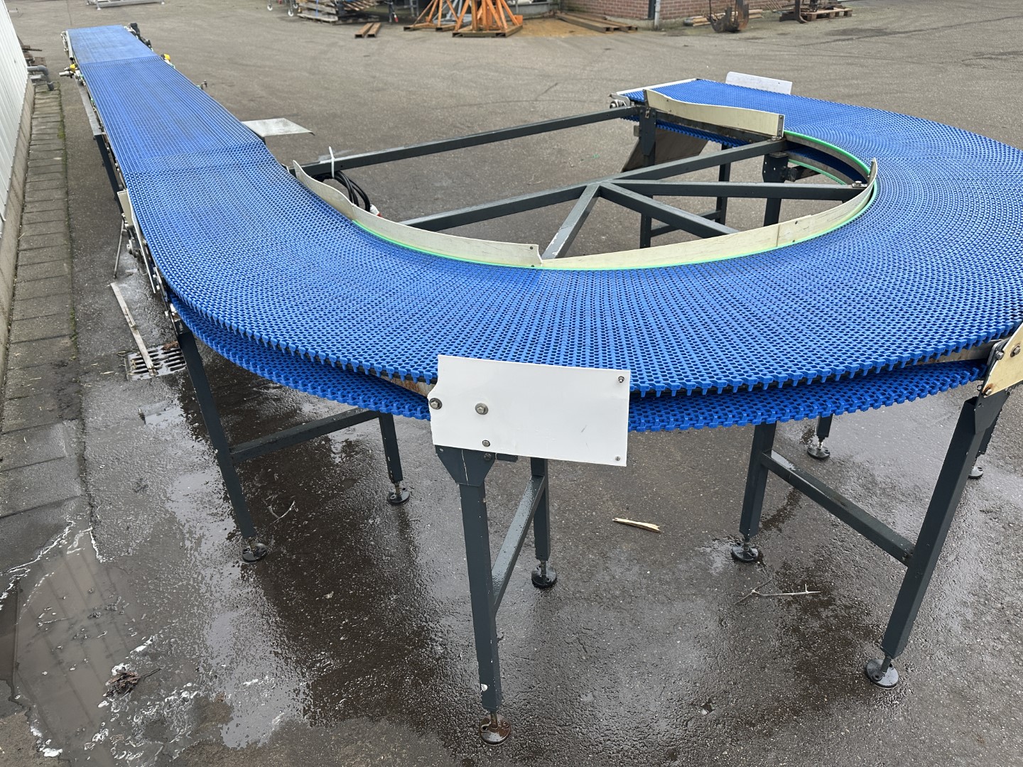ZTI mechatronics Криволинейный конвейер 180°
