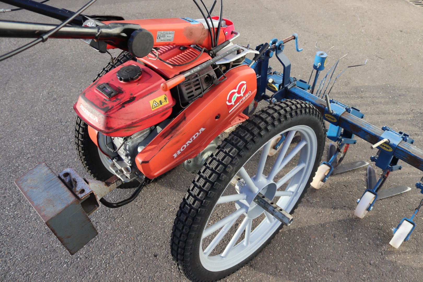 Honda Hak FZBF Пропашная машина