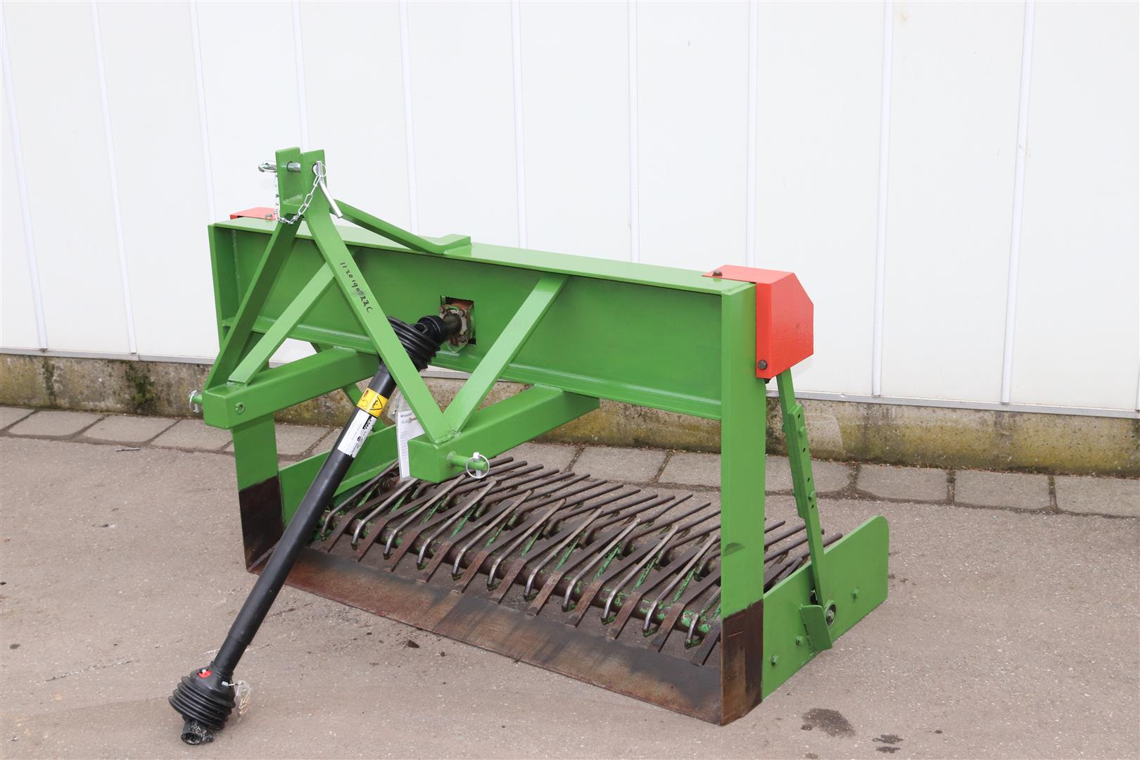 Basrijs bedlifter 150 см двойной шейкер