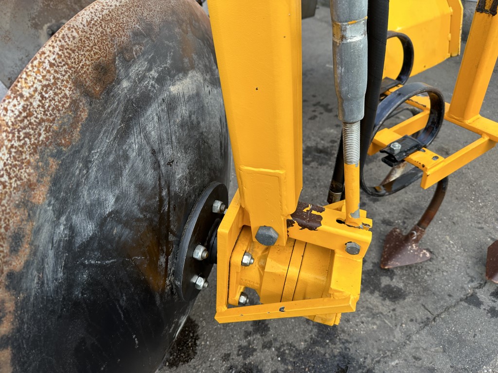 Panter 4-83 �����-/������������������
