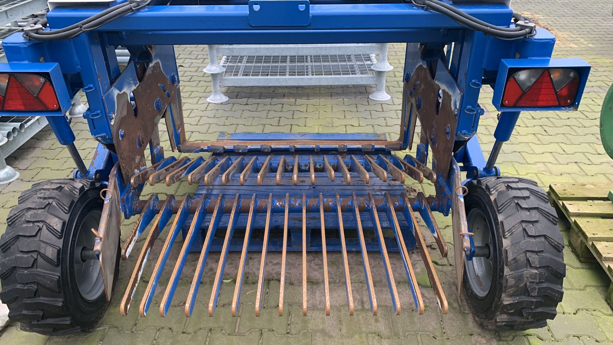 Schrauwen PL ECO 3 135 cm Вибрационная выкопочная скобa