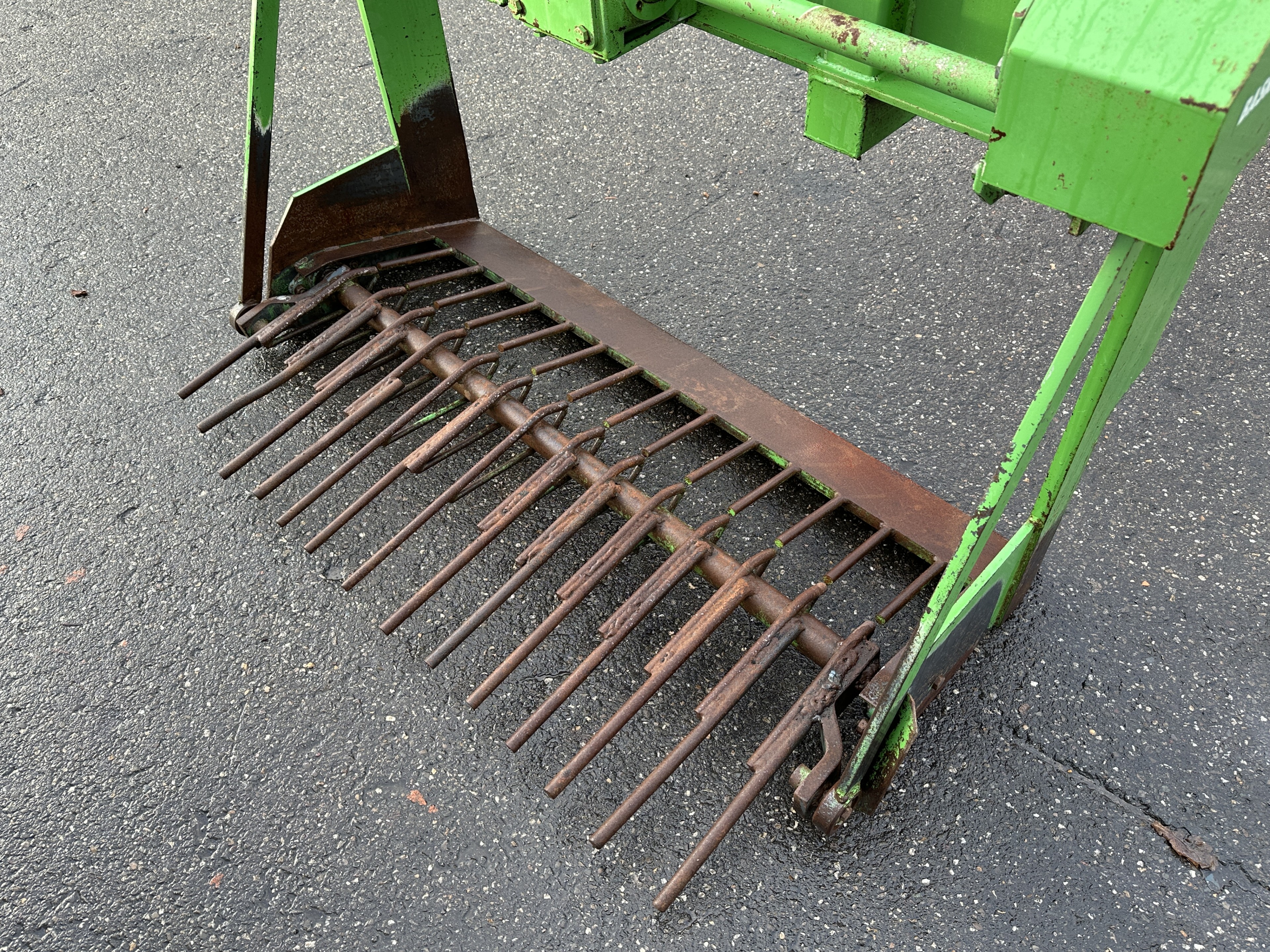 Basrijs ������������ ���������� ����a 135 �� ��������� ������