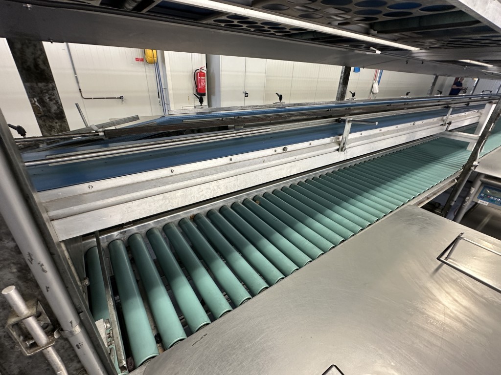 Martin Stolze combi conveyor Производственная и упаковочная линия с 11 рабочими столами Marco с весами