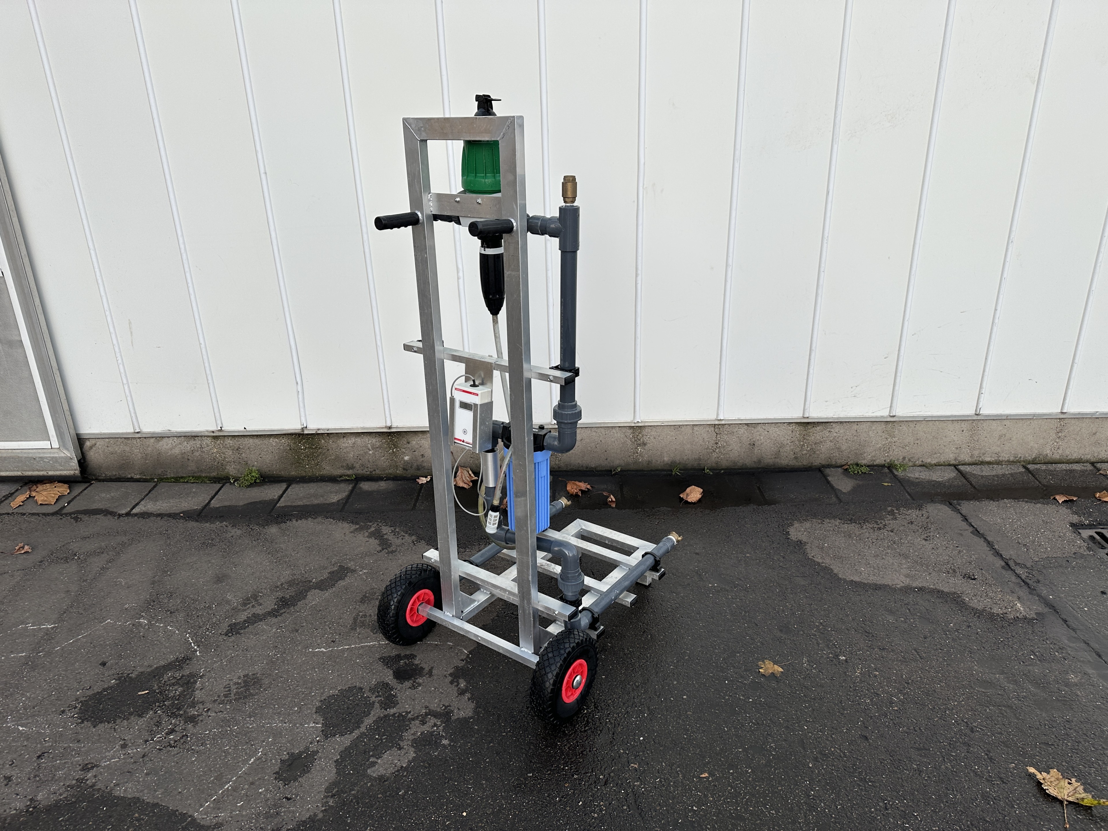 Dosatron D3GL2VF � ����������� EC �� ��������� �������