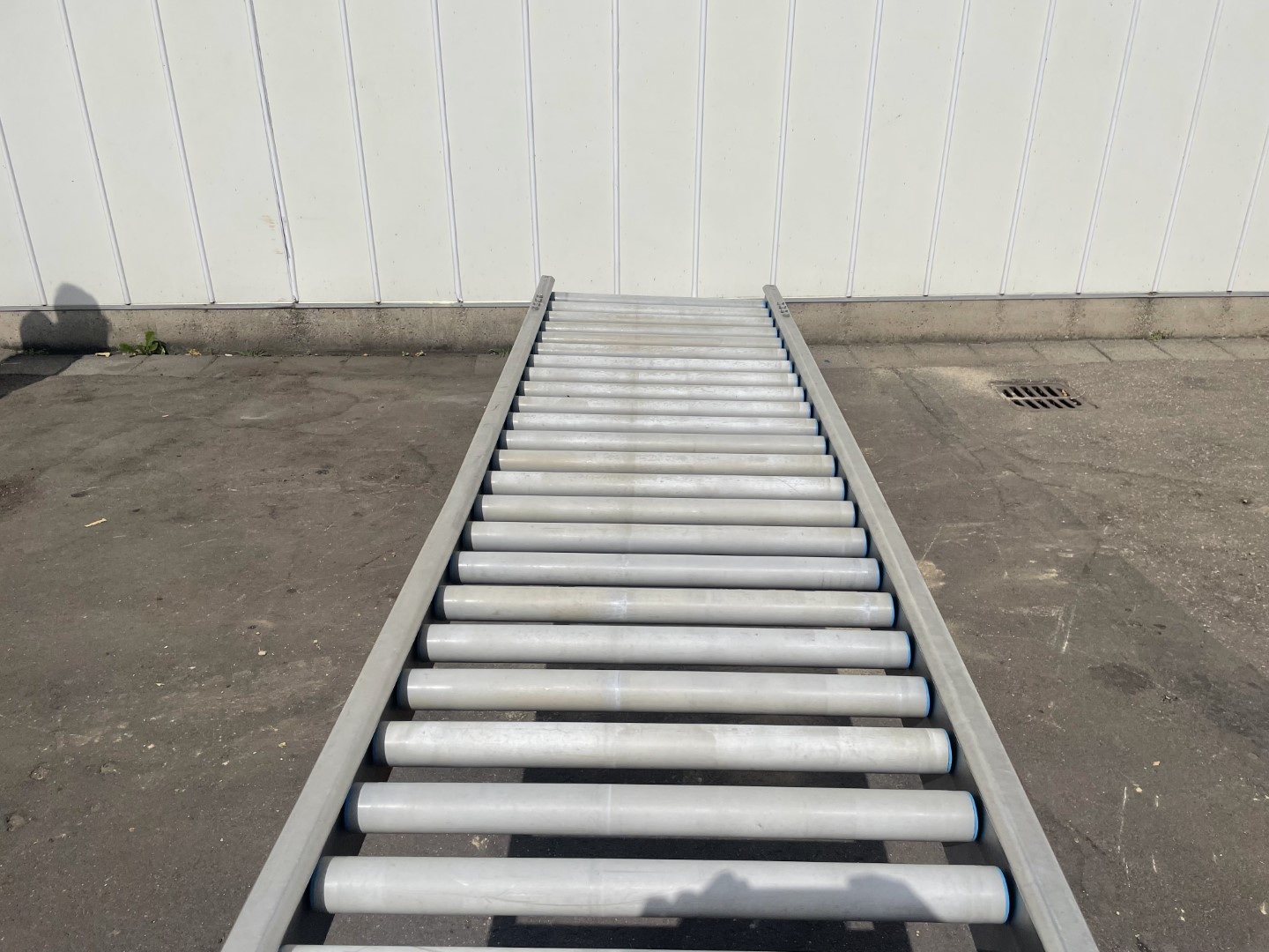 Роликовый конвейер из нержавеющей стали 280 x 65 см