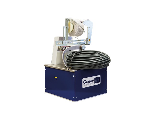 Cyklop AXRO-FQC2 R-TS 200-240V, 50-60Hz Переплетная машина правая модель, с верхним переключателем