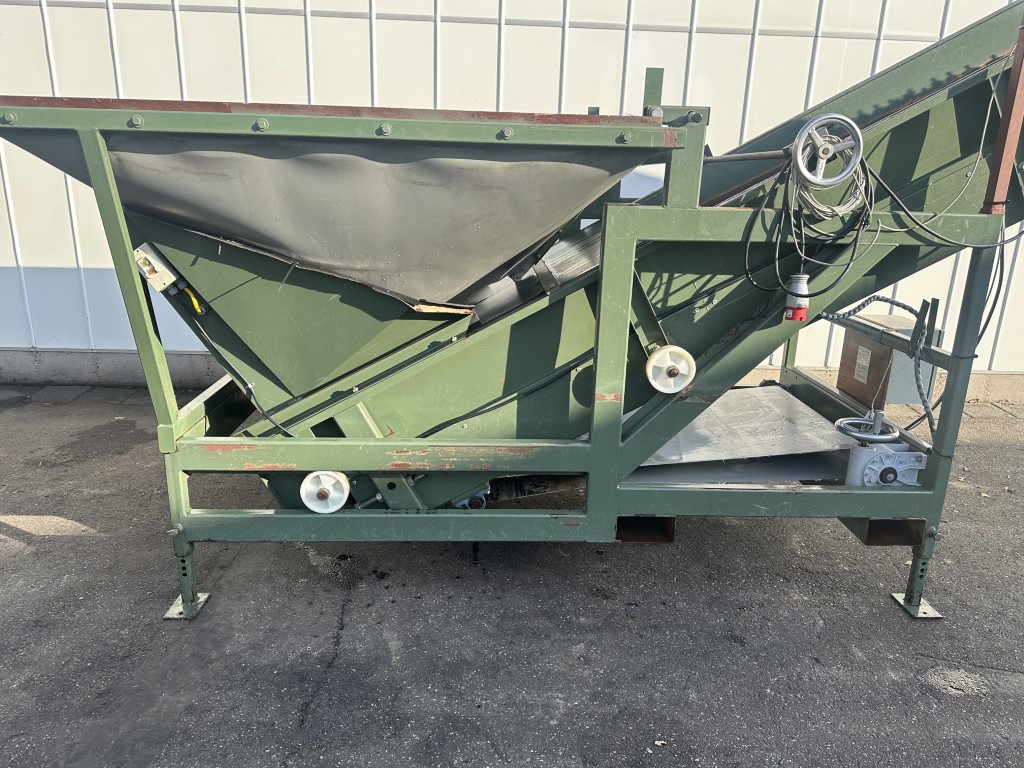 Compas BDU100*400 Дозирующий бункер