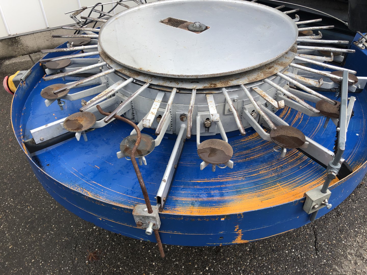 Mayer 1010 potting machine