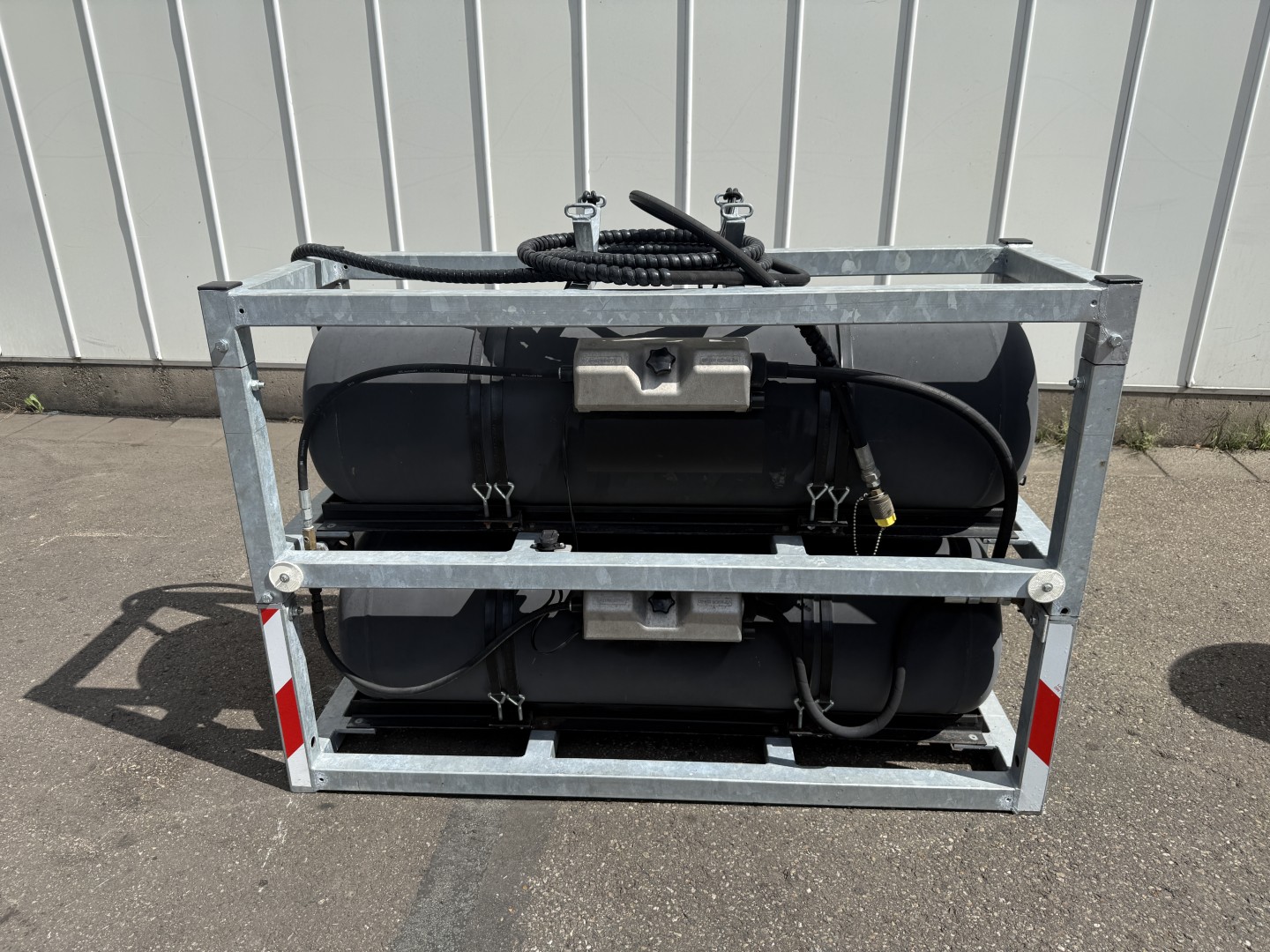 Hoaf KB 1.8 ���������� ����� 180 �� � 3 �������� ���������