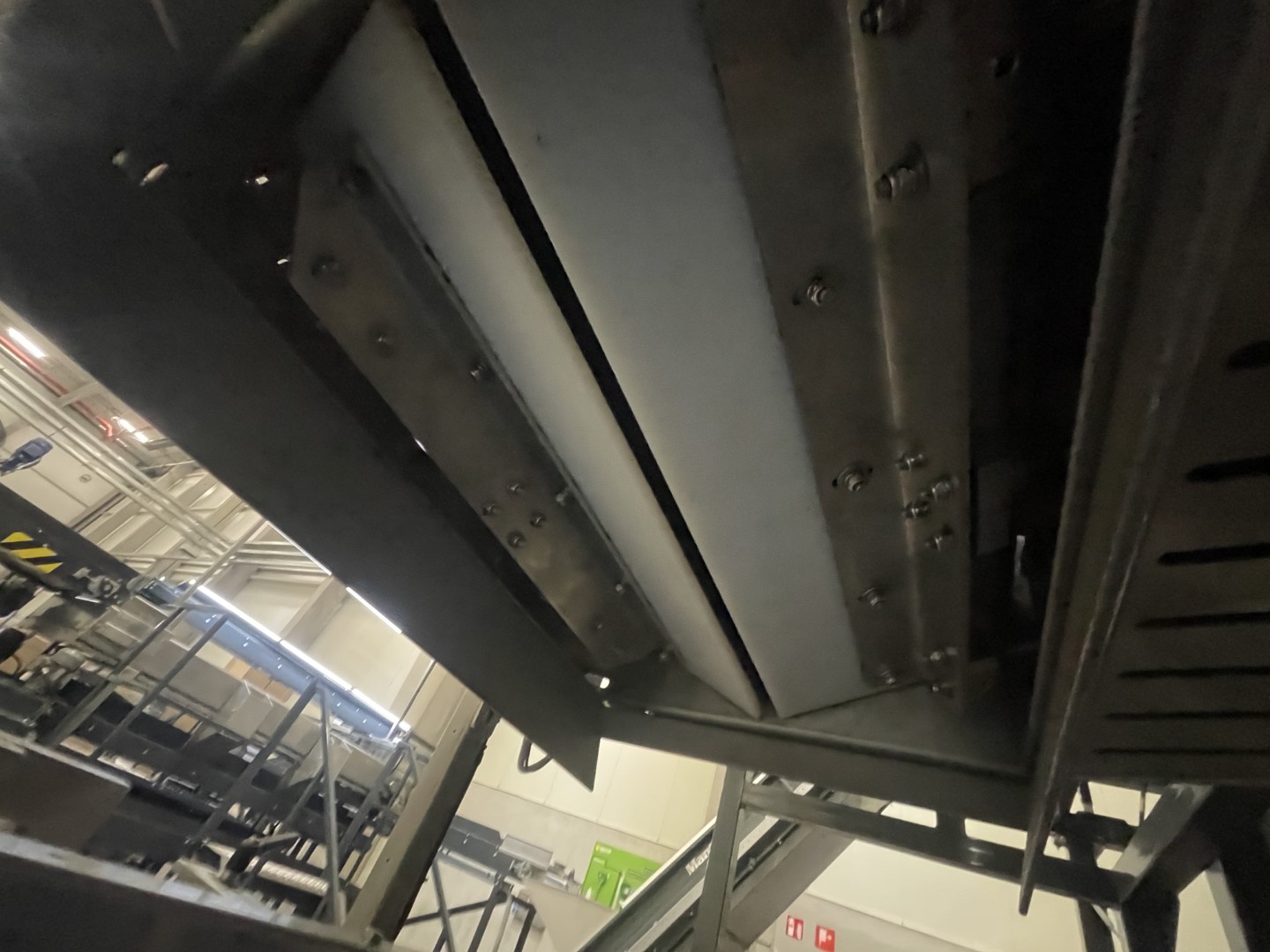 Manter M10 L ������� ������� � �������� ����������, �������� ���������� � ����������� ������