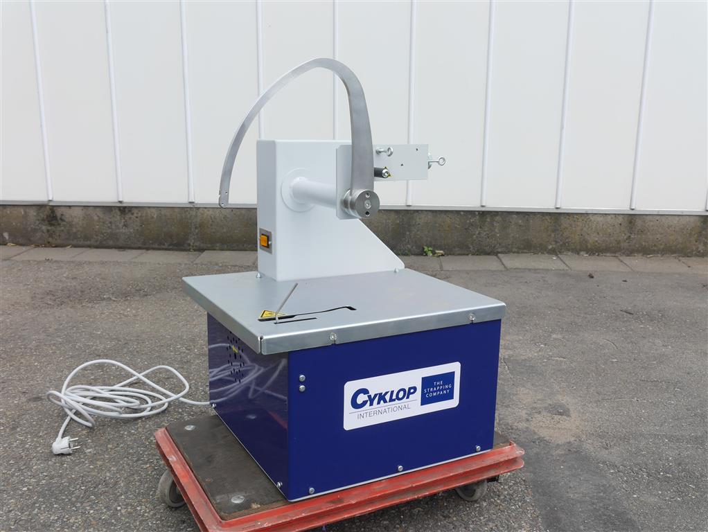 ���������� ������ Cyklop Axro 2 Basic - ���: 2016