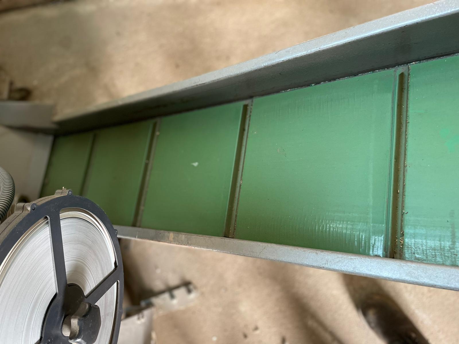 Affeldt weighing machine with C-Pack net clipper