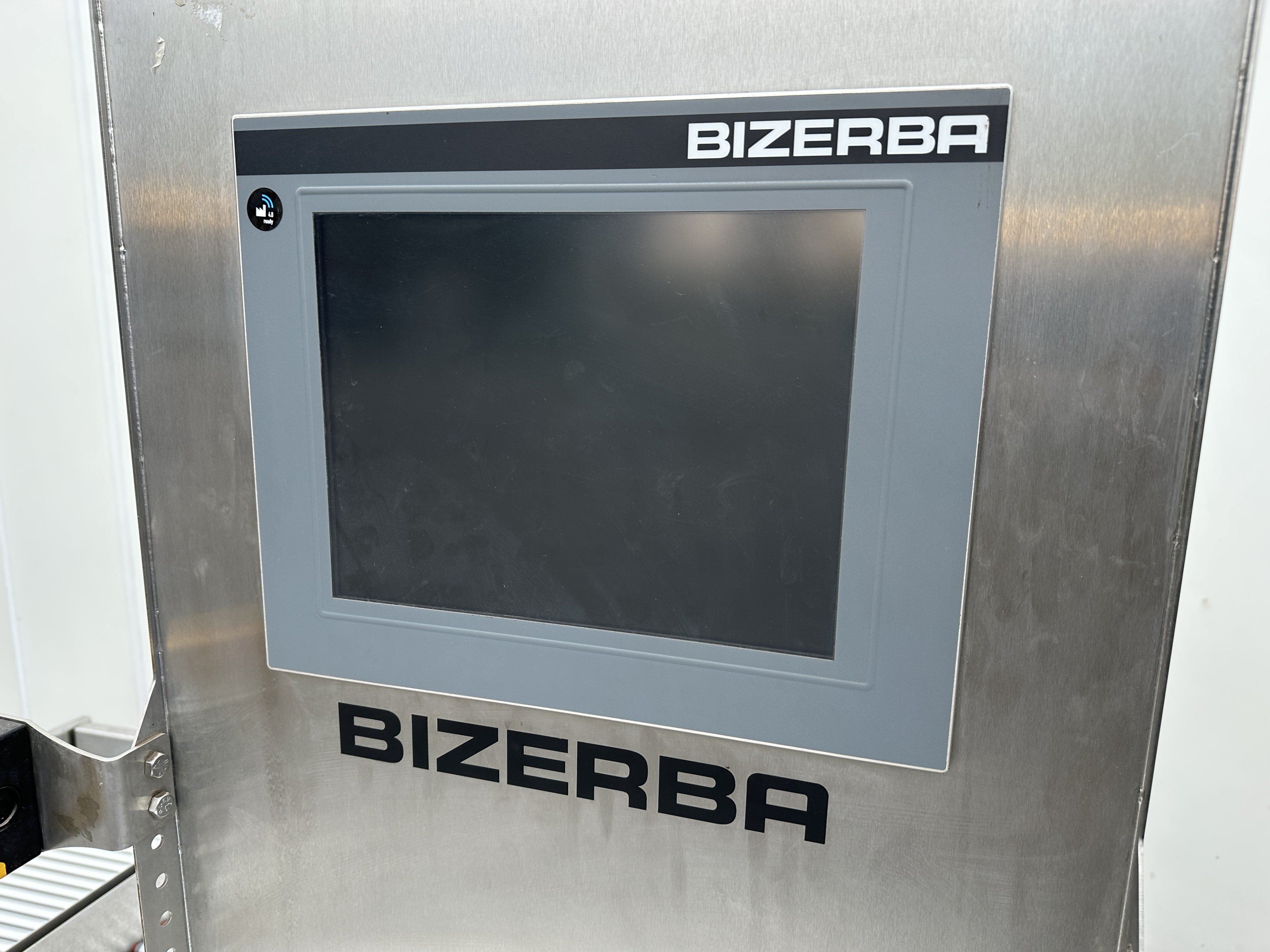 Bizerba CWDmaxx Оборудование контрольного взвешивания с толкателями