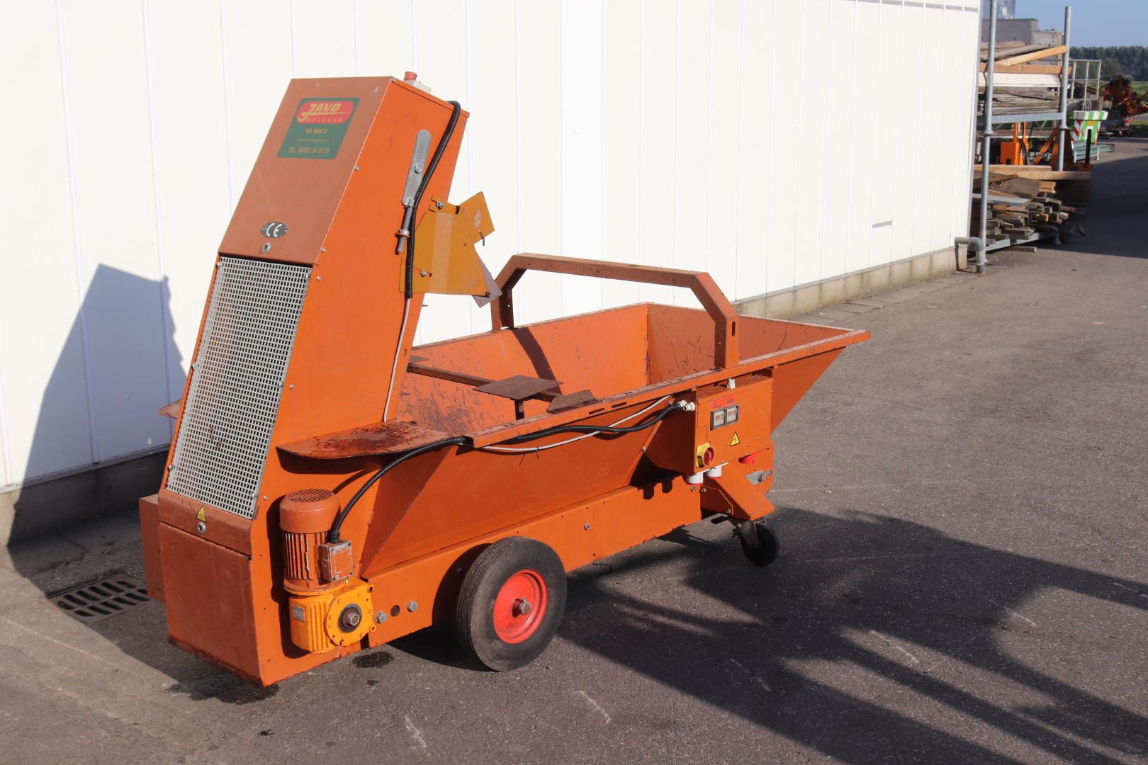 Javo Combi potting machine for big pots
