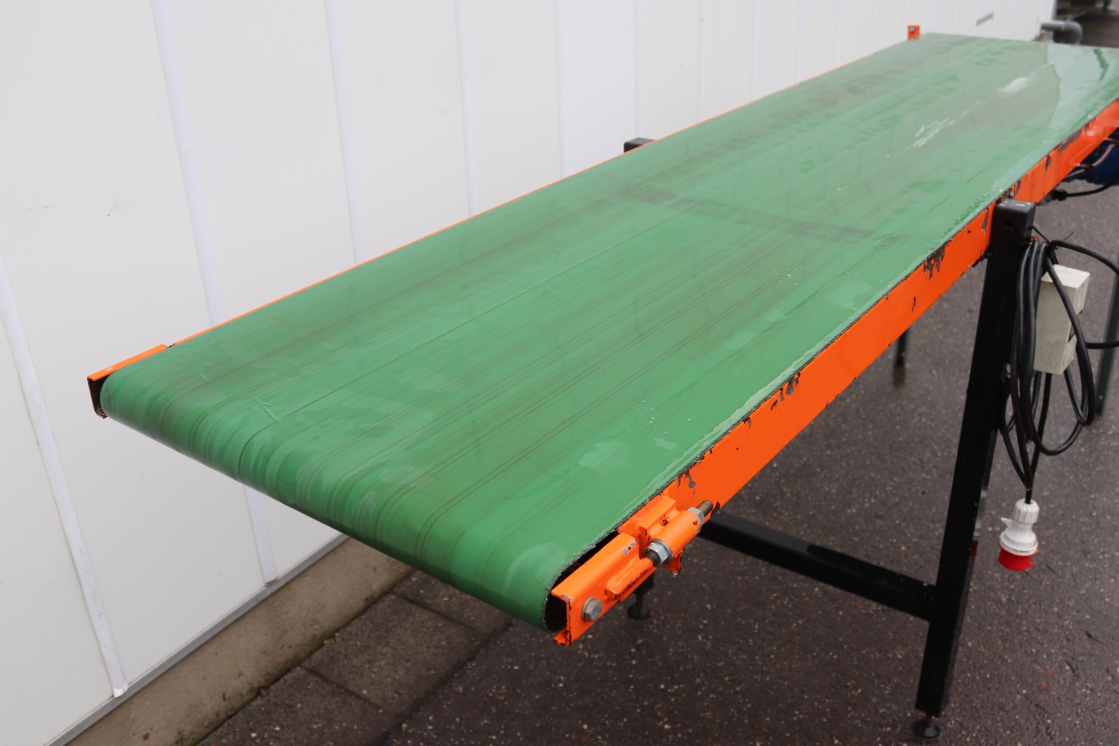 Wamel Perfect conveyor 255 x 61 cm