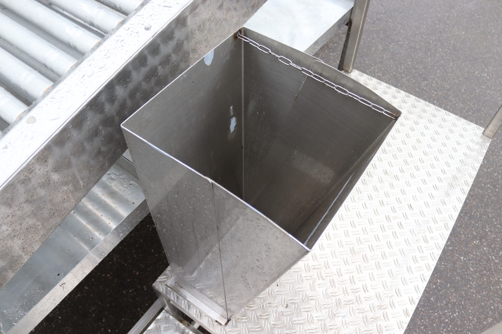 Roller inspection table 290 x 95 cm