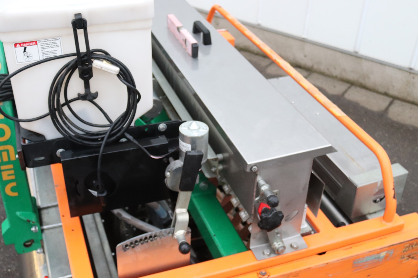 ������������ ������ Ortomec Multiseeder-Drill