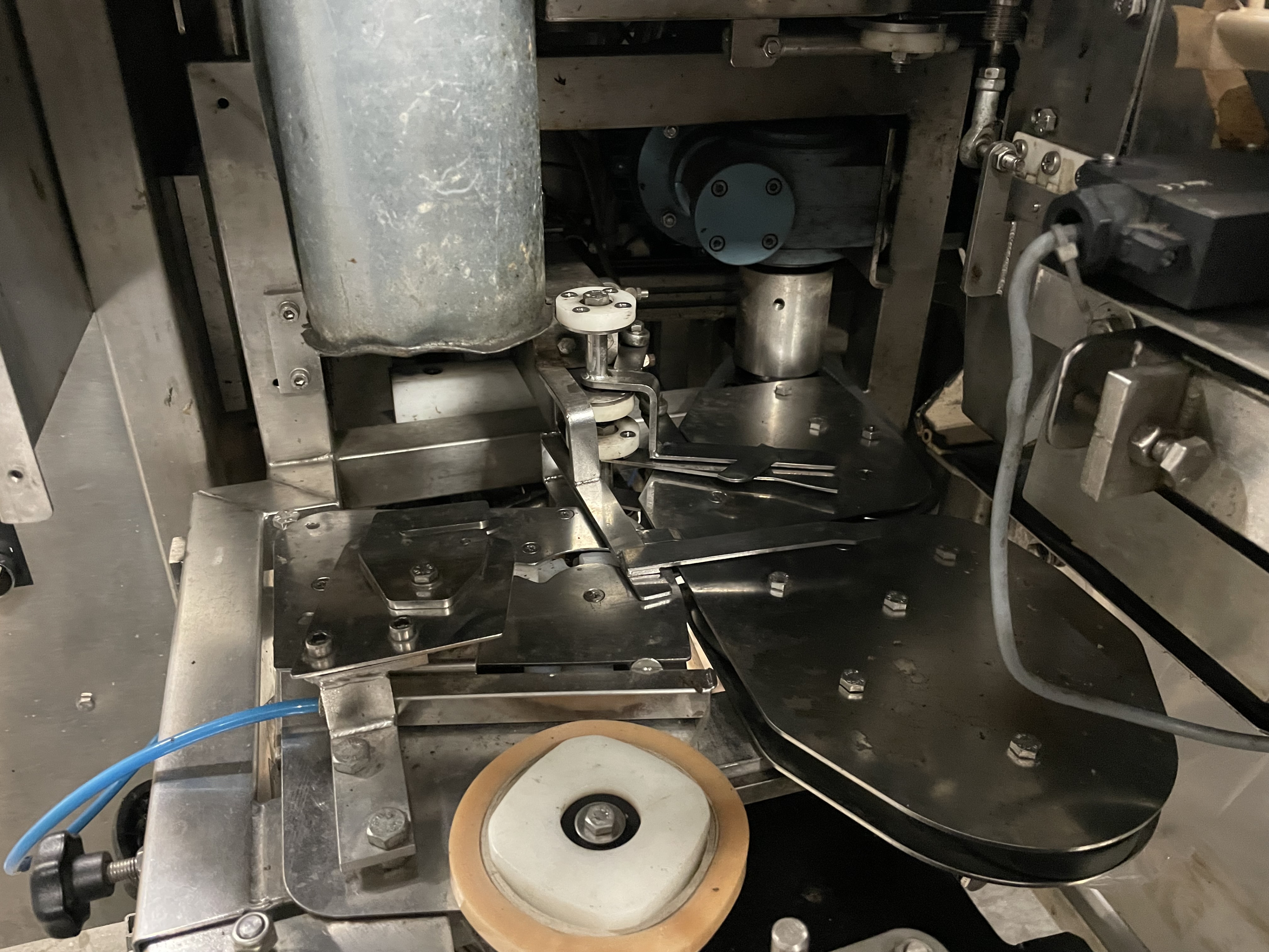 ������ ��� �������� � ������ Newtec PEB AE40