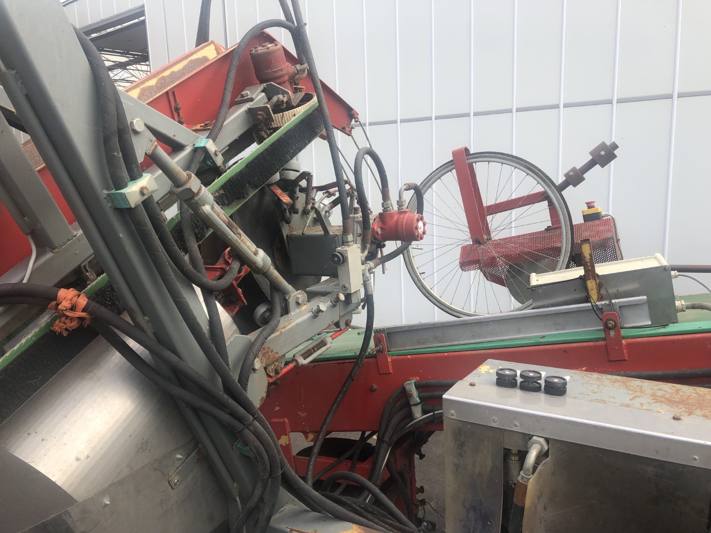 Подъемник верхнего ремня Vanhoucke leekharvester
