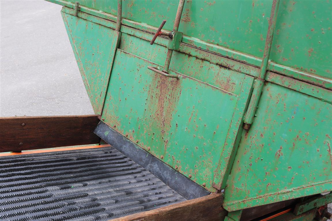 Visser Hopper с webconveyor