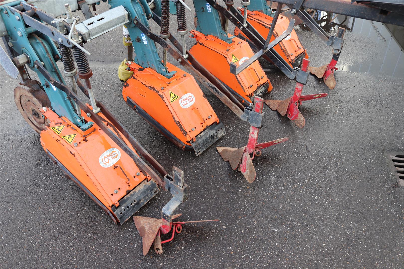 ����������� Comeb Interrow � 4 ����������
