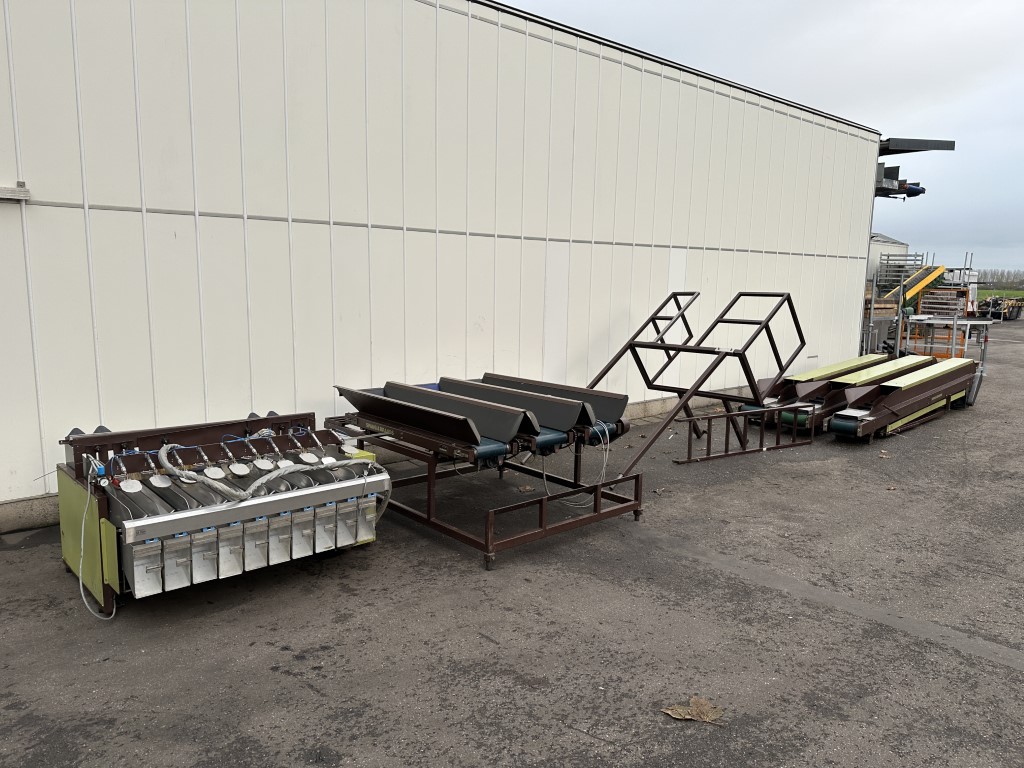 S&B CP800P Весовой дозатор с рамой и 3 элеваторами подающие конвейеры