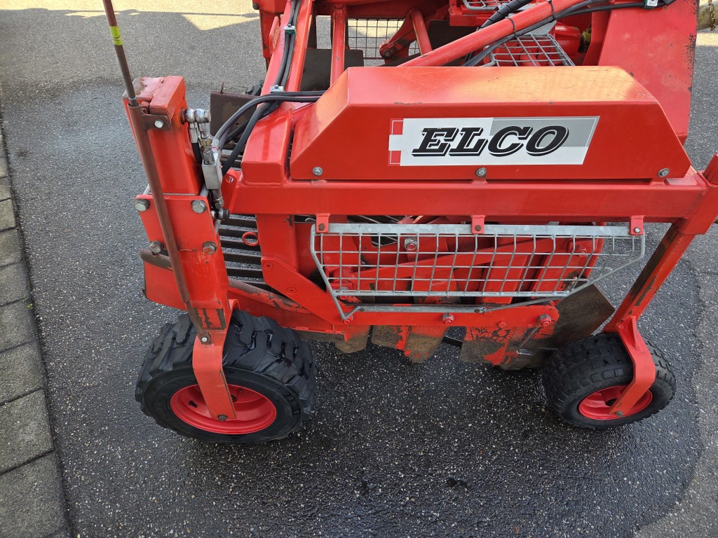 Elco ������������ ���������� ����a 135 ��, � �������������� ������������ �������.