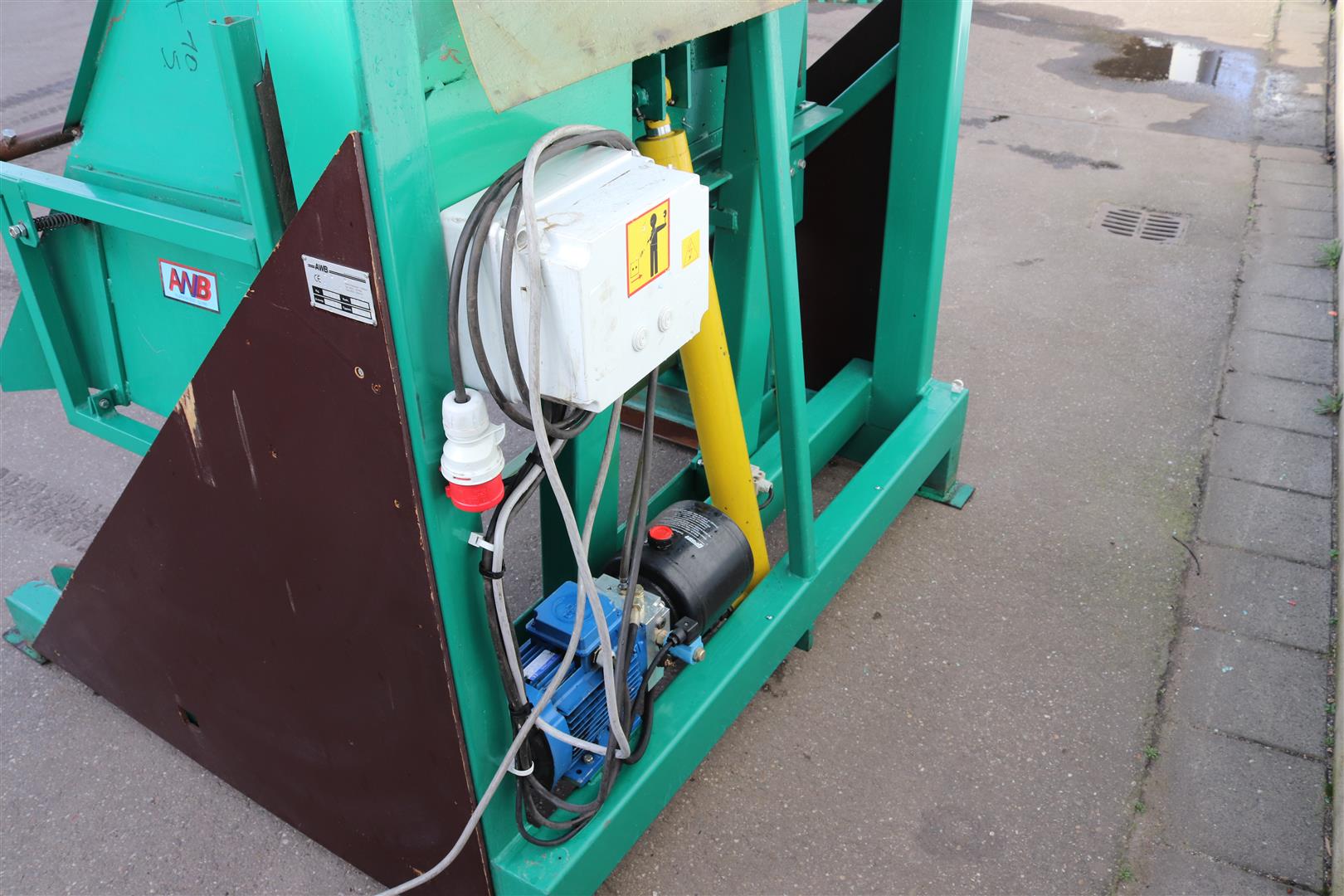 Опрокидыватель AWB для ящиков шириной 120 см
