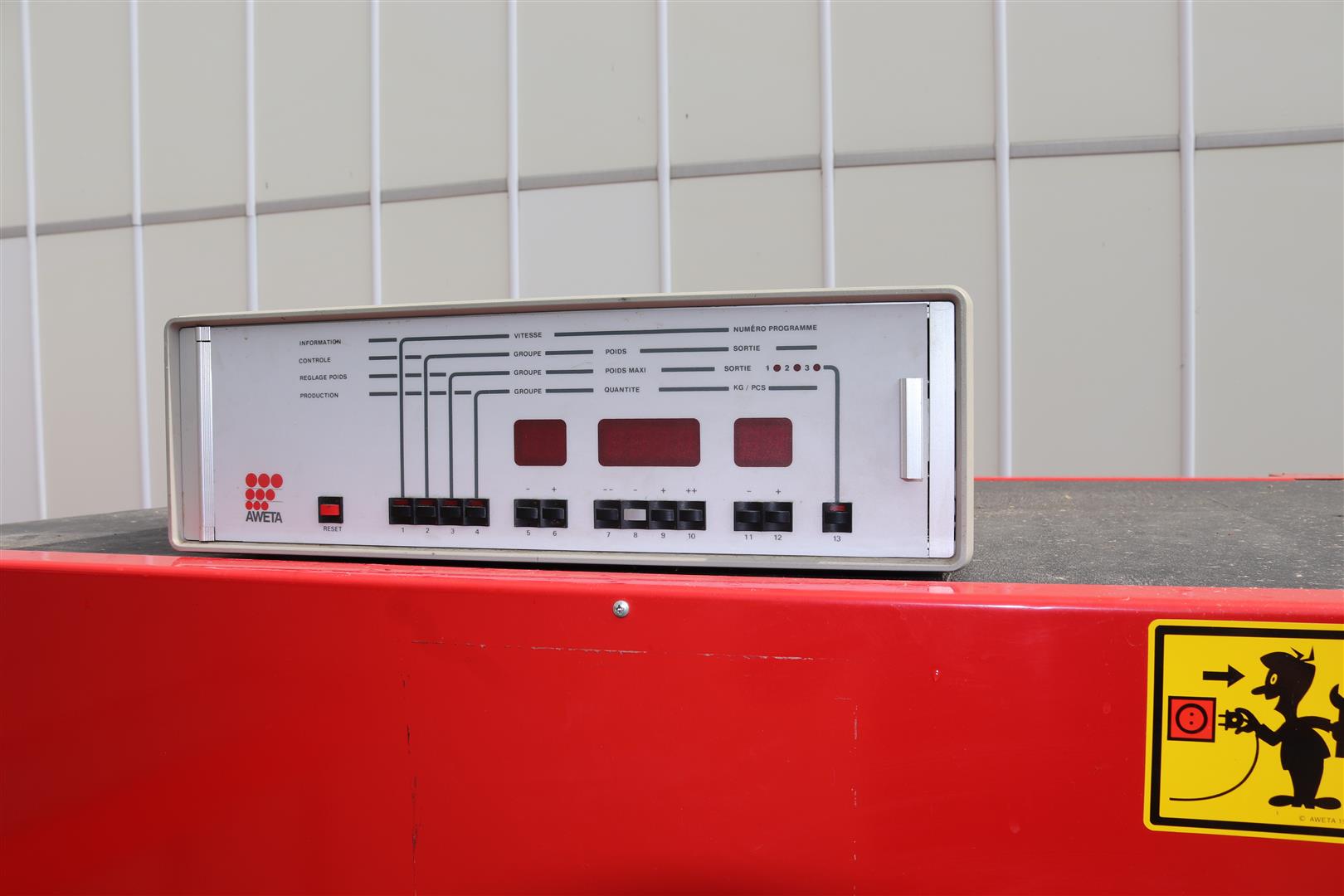 Aweta G3-8 сортировочная машина для яблок