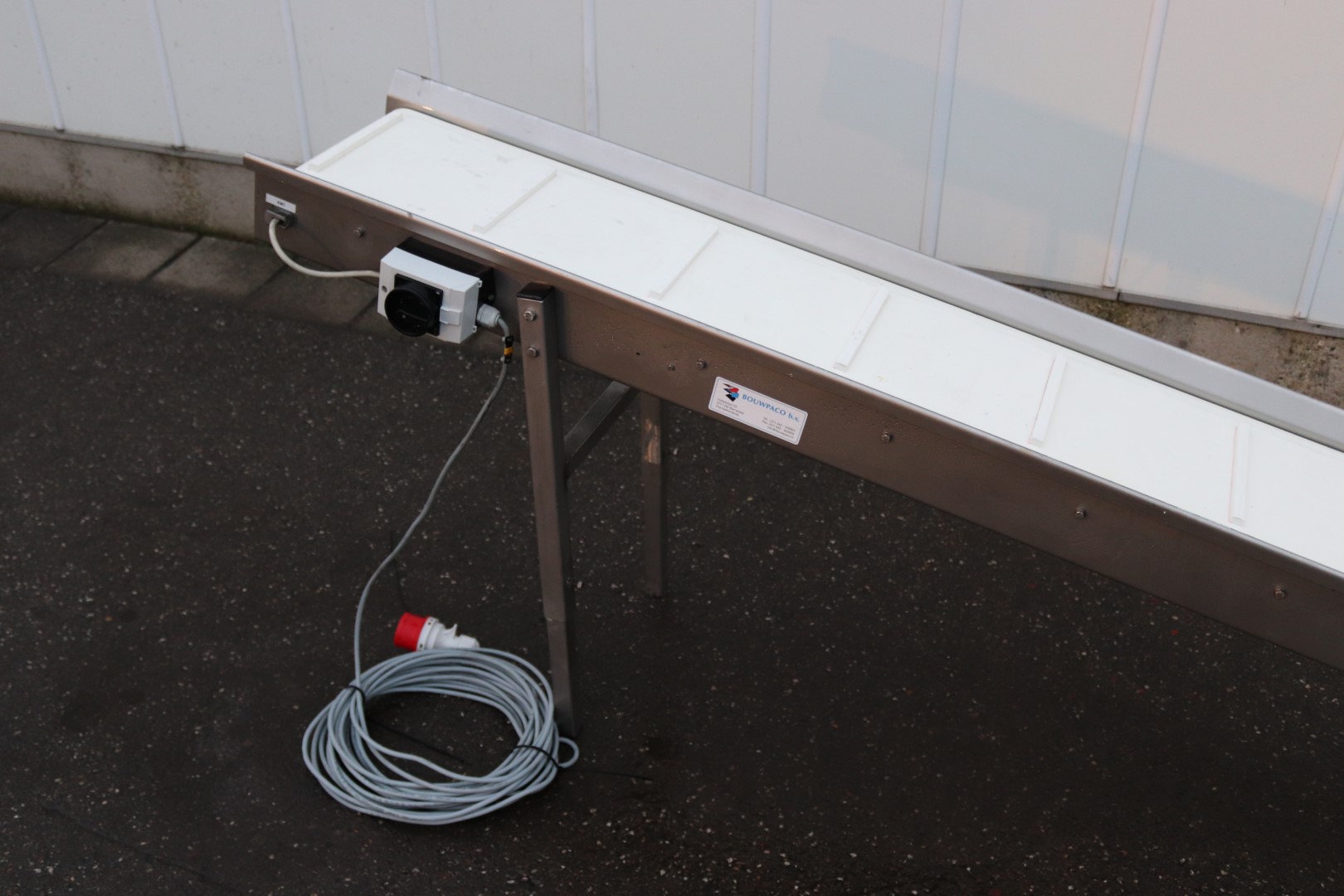 Bouwpaco stainless steel conveyor /elevator 265 x 30 cm