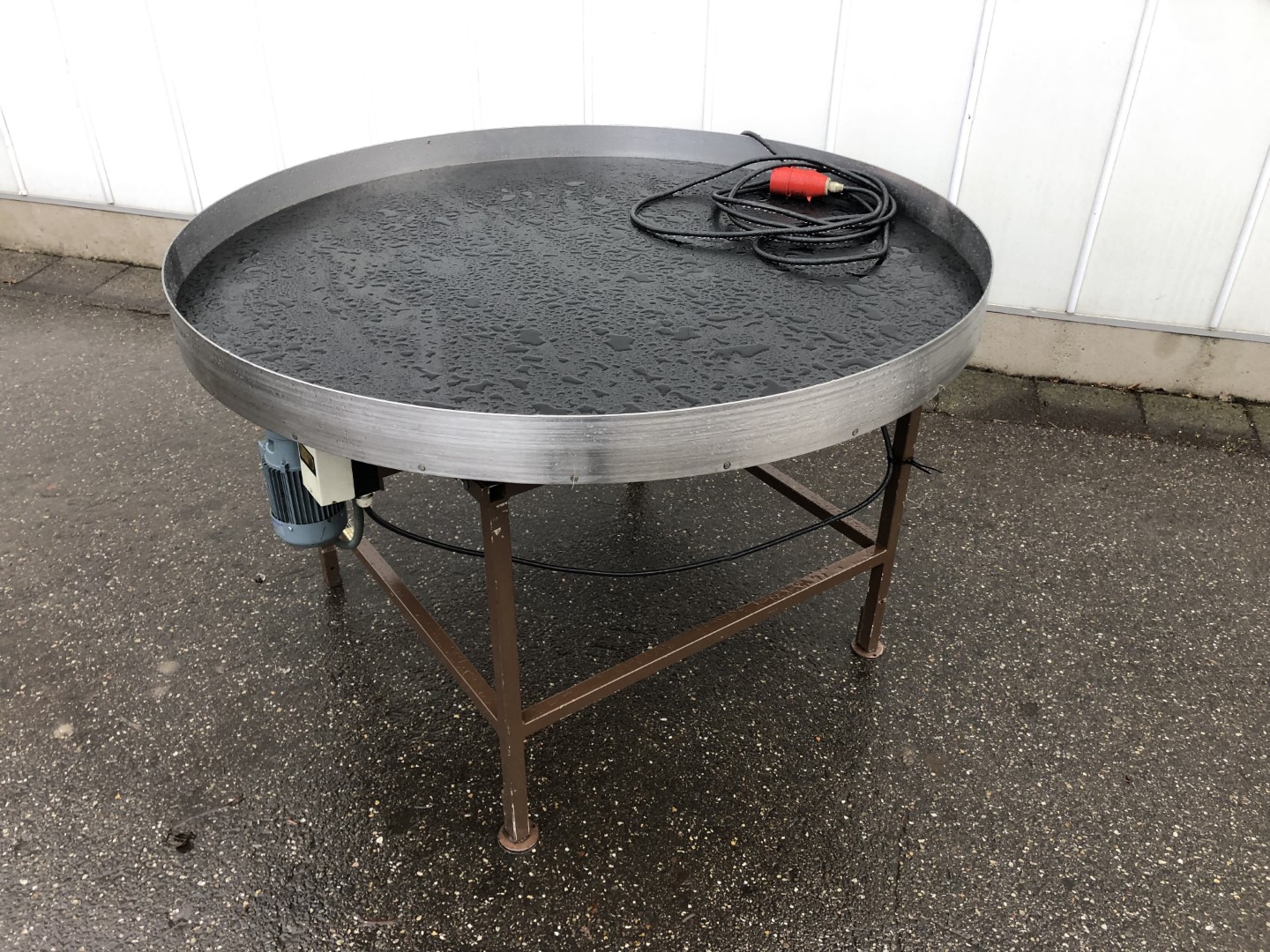 �������� ���� Lockwood / ���������� ����  140 ��