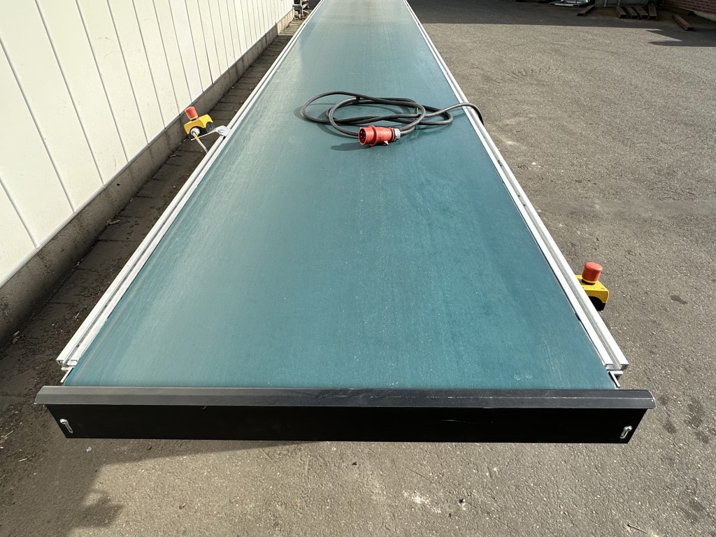 Interroll конвейер 970 см х 90 см