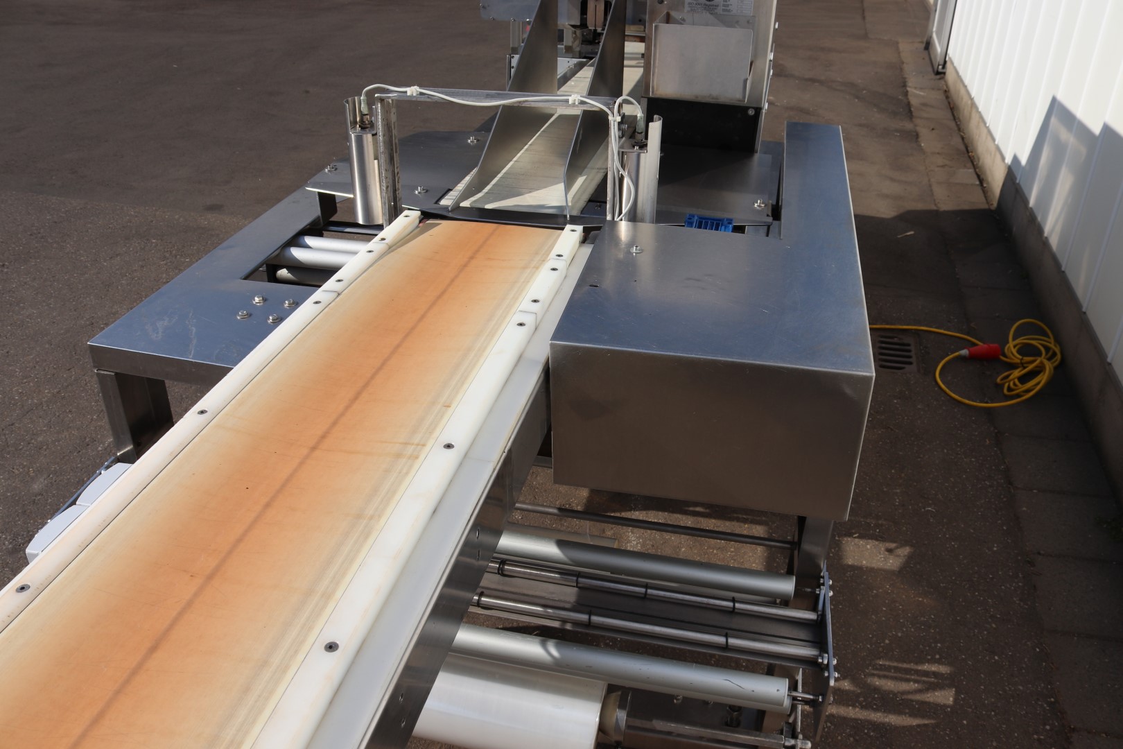 Ulma PV-350 LS-HIX flowpacker � ����������� ������