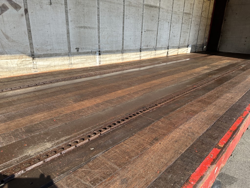 Прицеп для сбора урожая 735 x 245 см, 20 тонн
