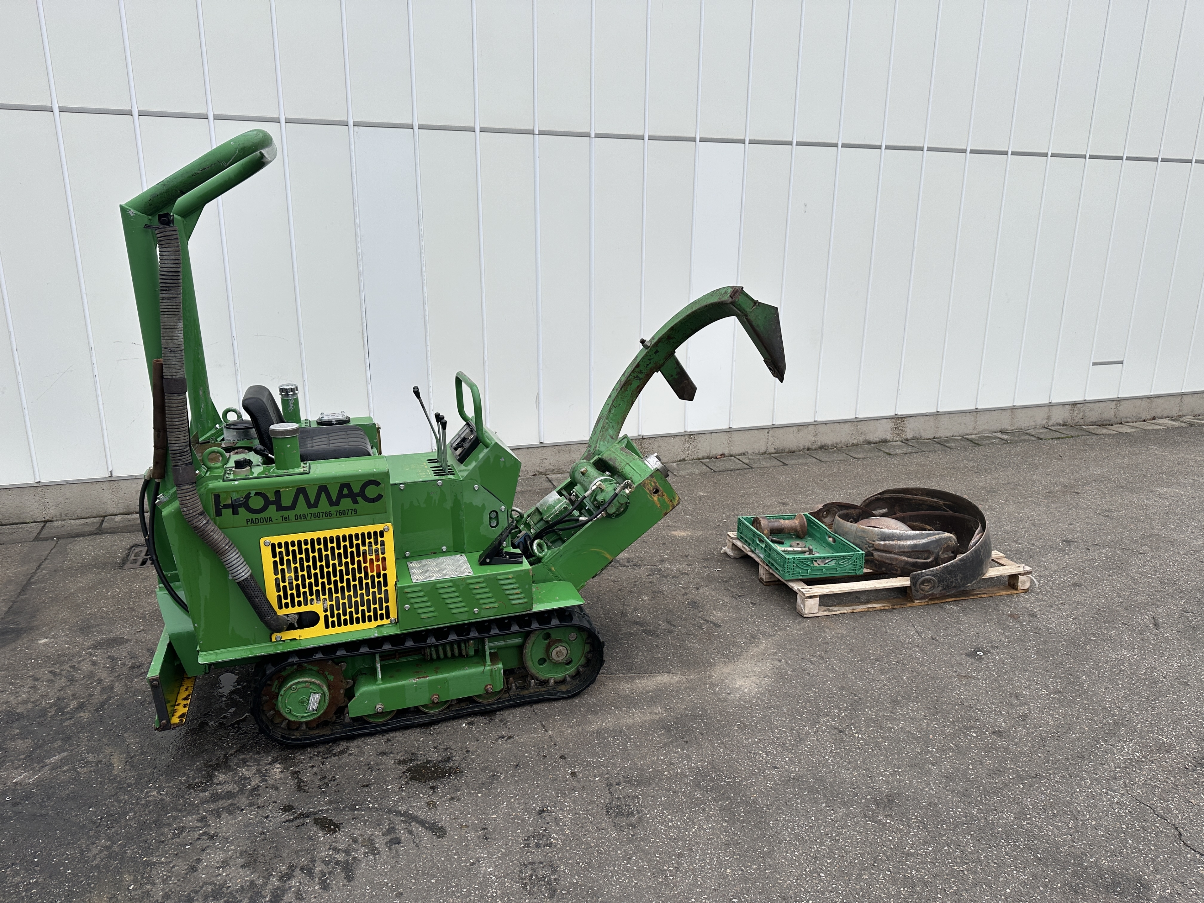 Holmac HZC 16-22 ���������� ������ ��� �������� ������ � �������� � 6 U-��������� ��������
