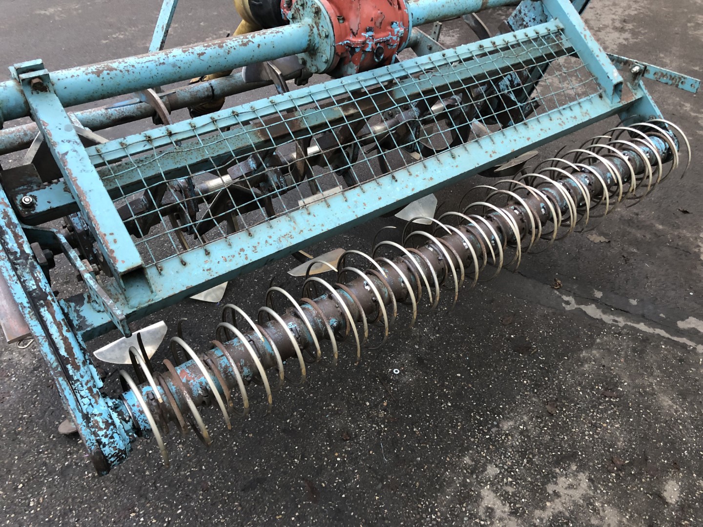 ����� �������������� 180 ��