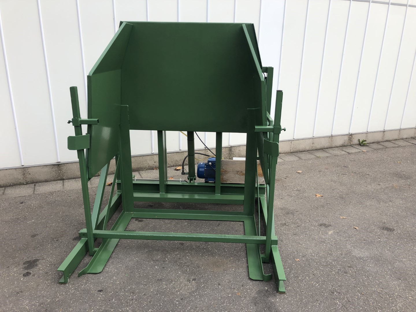 Схоутен boxtipper для коробок макс шириной 120 см