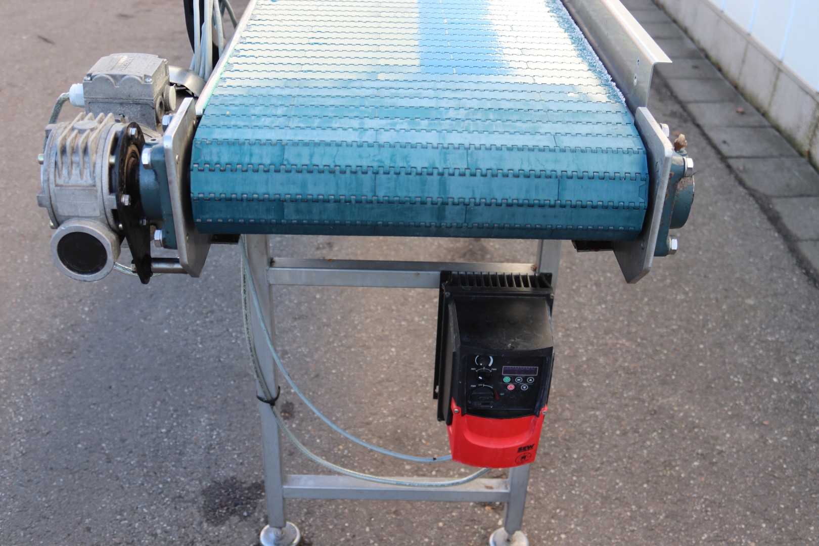 Stainless steel conveyor 400 x 42 cm