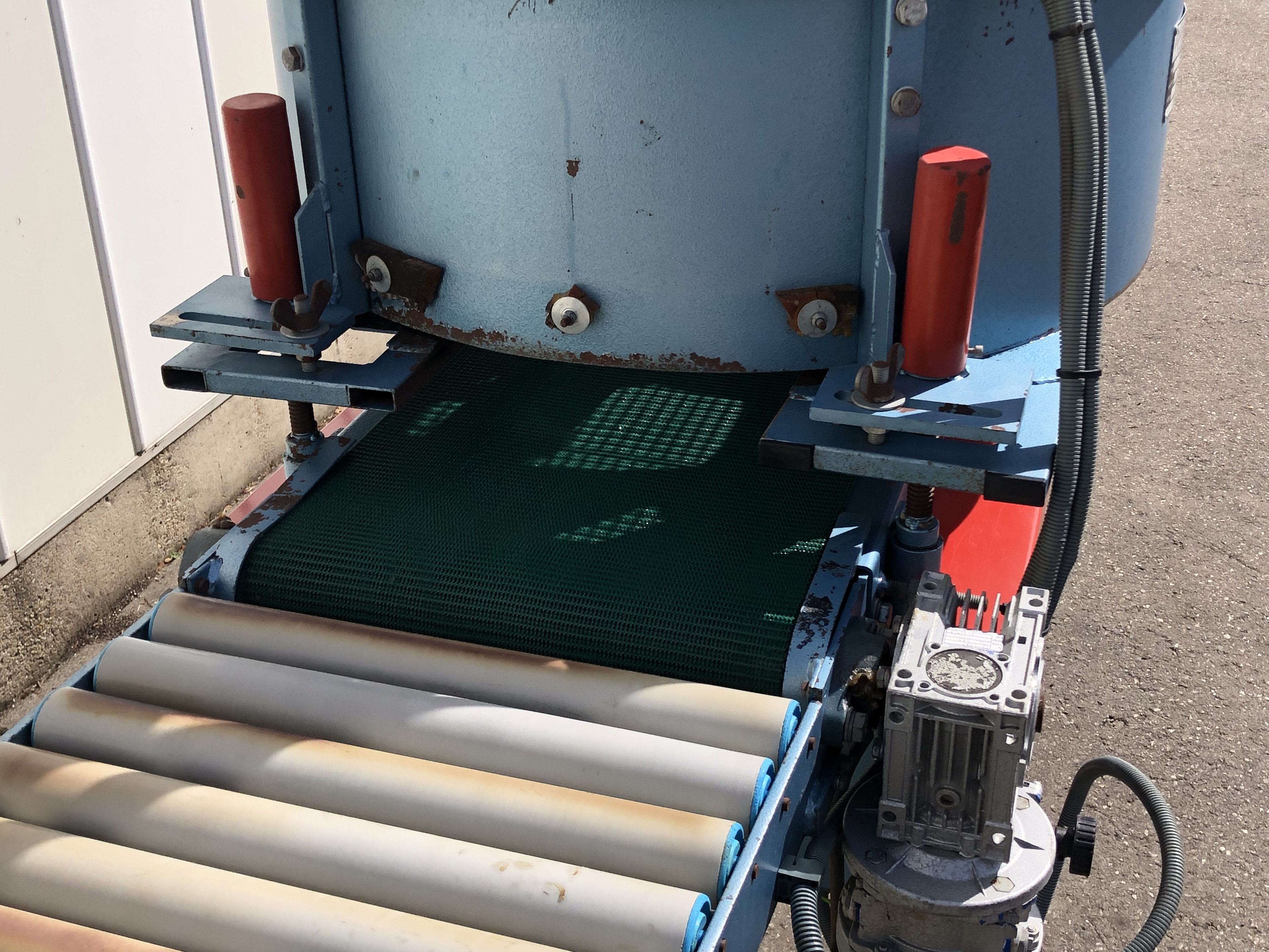 Demtec Demaitere EC93 filling machine for trays