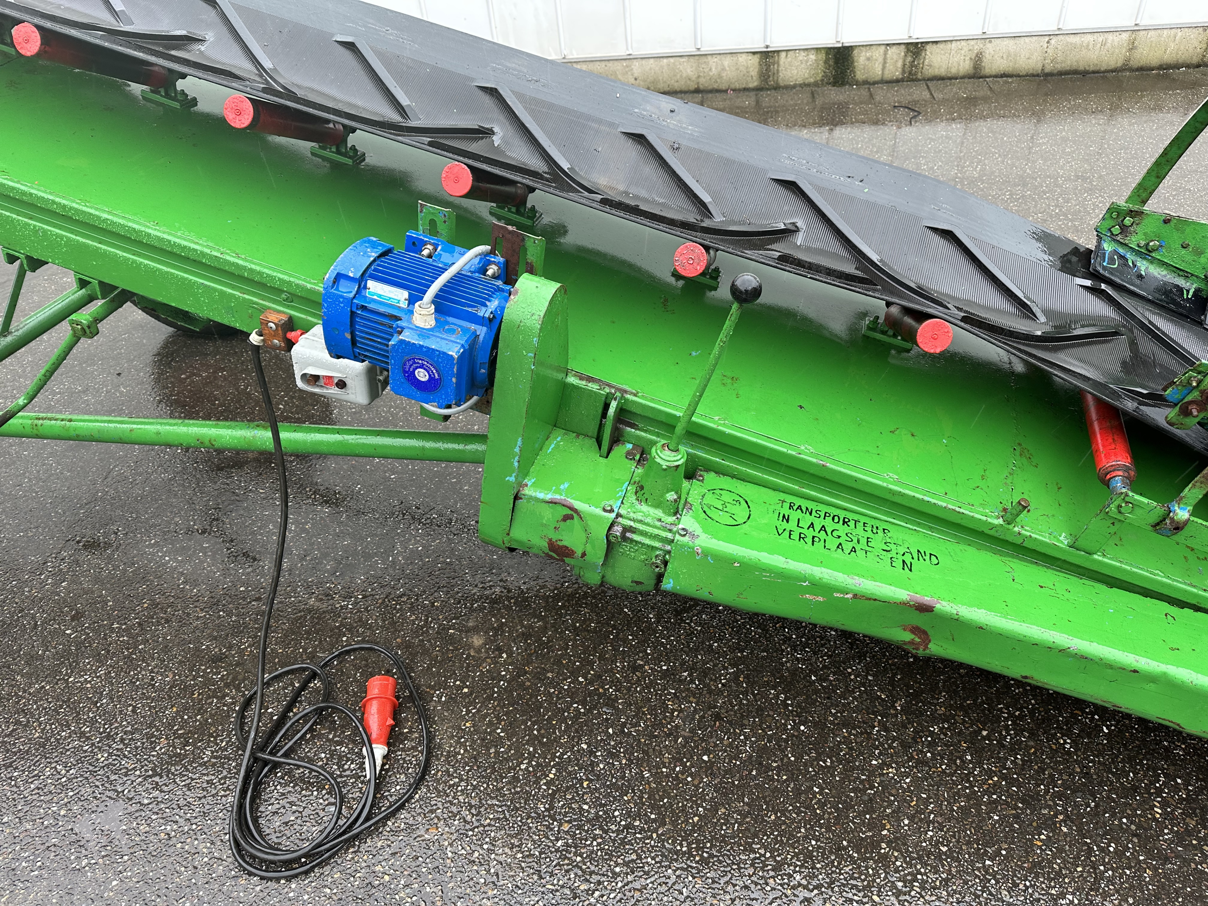 ���� 800 � 55 ��