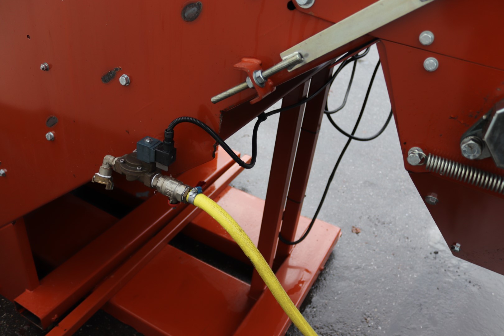 Javo Bigbale breaker - bigbale dosing unit