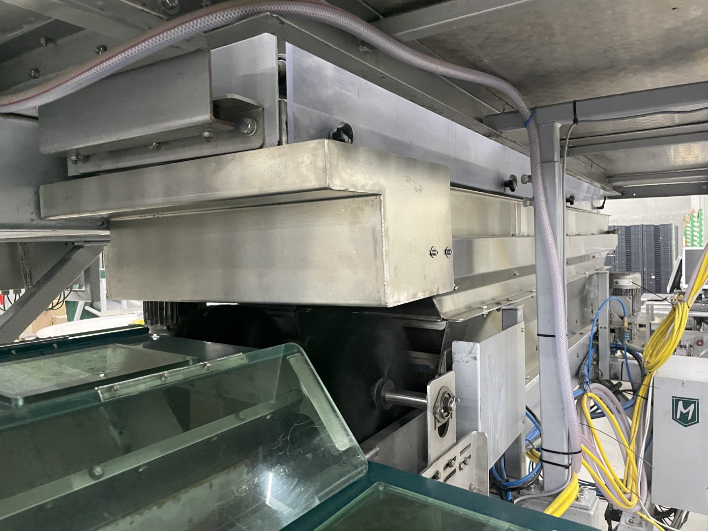 Manter VP16000 Весовой дозатор с 3 подъемниками и дозировочными конвейерами
